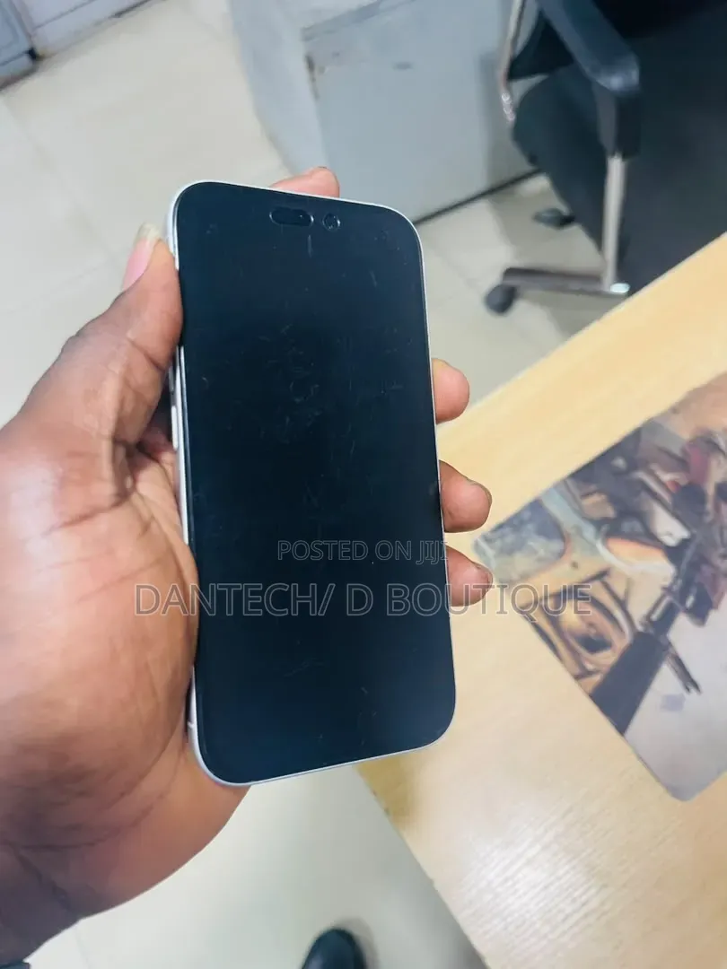 Apple iPhone 16 128 GB White