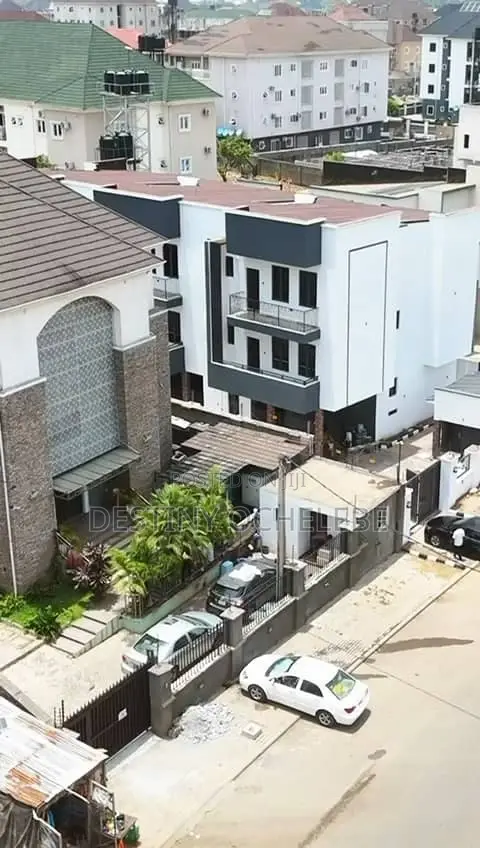 4bdrm Duplex in Jahi for sale