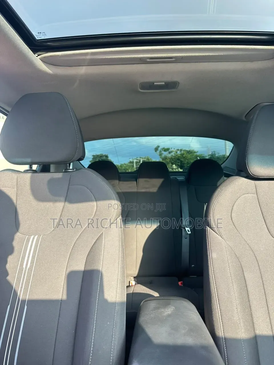 Hyundai Elantra 2023 White