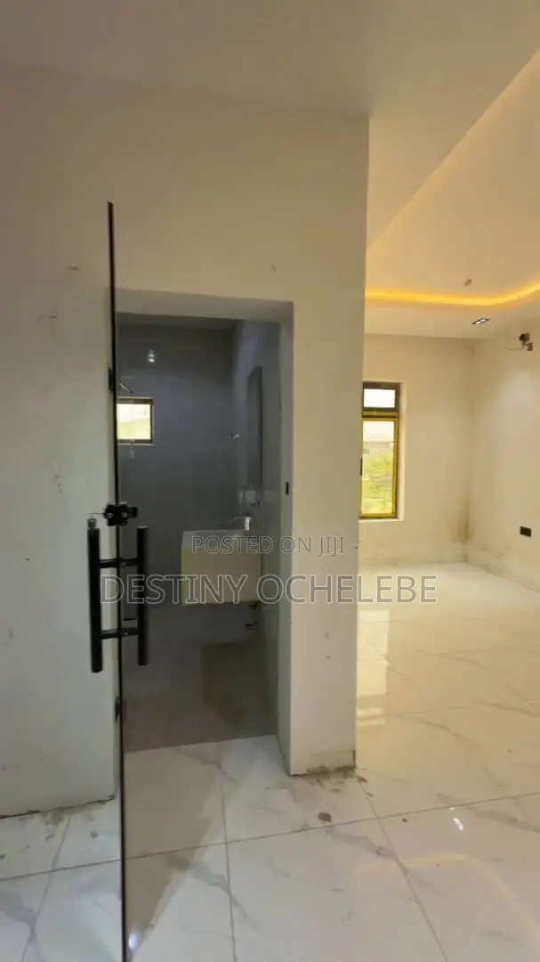 4bdrm Duplex in Wuye for sale