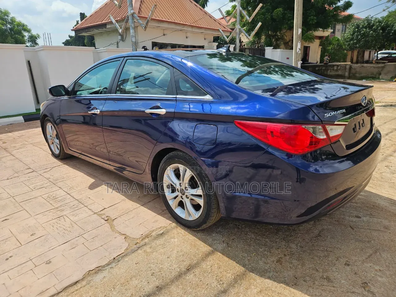 Hyundai Sonata 2013 Blue