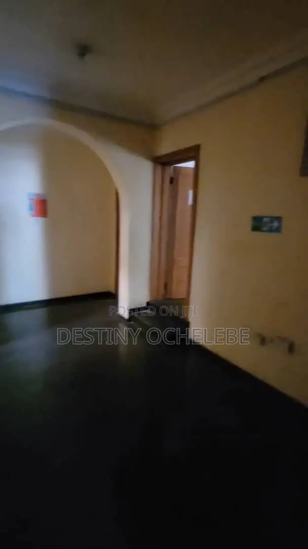 6bdrm Duplex in Wuse 2 for rent
