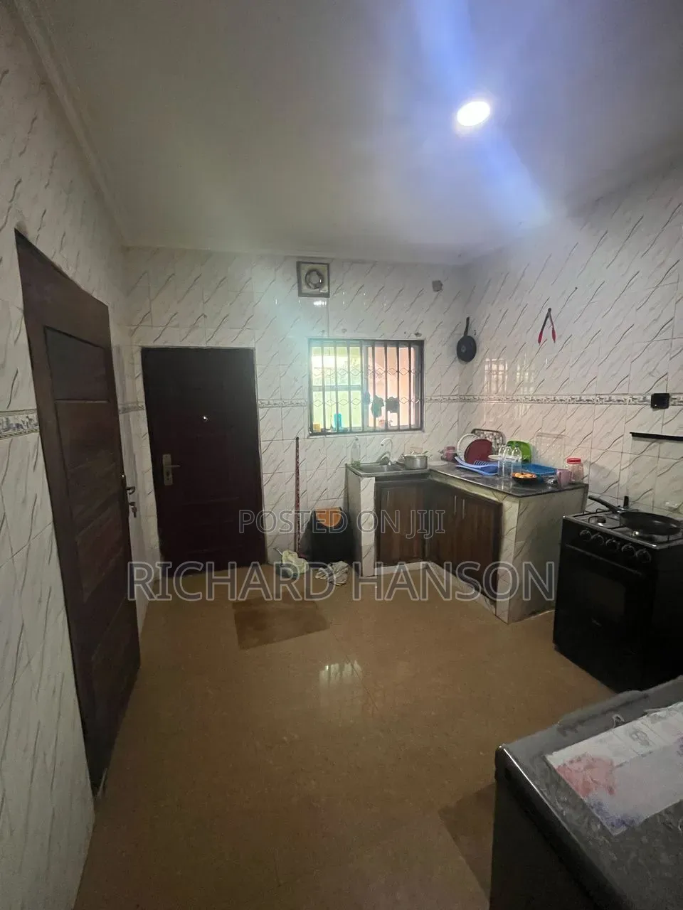1bdrm Shared Apartment in Non Flooded, Thomas Estate for rent