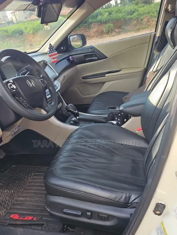 Honda Accord 2013 Off white
