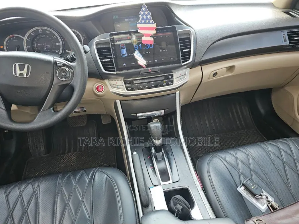 Honda Accord 2013 Off white