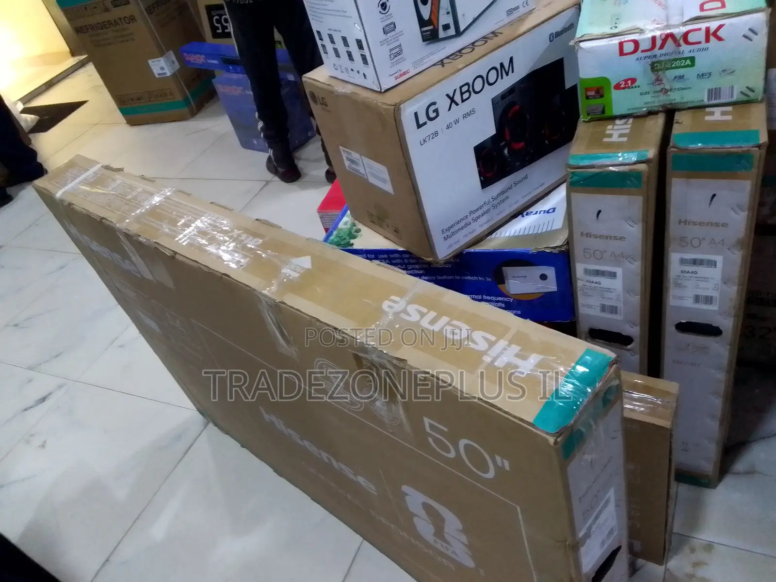 Enjoy Smart Viewing and Clear Pictures With the Hisense A4 50-Inch TV