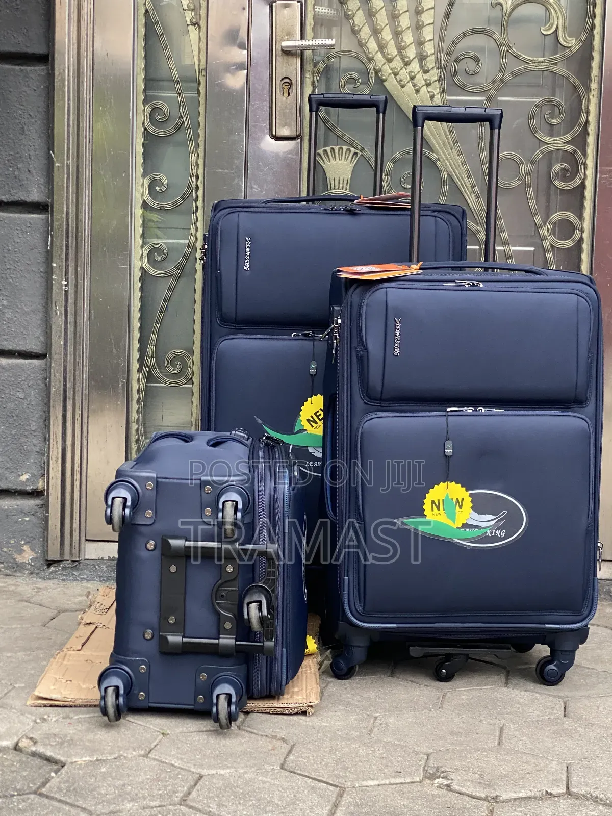 LEAVES KING 3 SET 5-Tyre Wheels (Navy Blue) in Ikeja