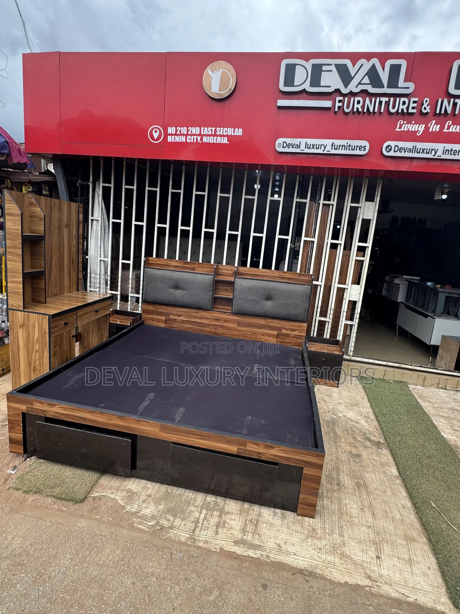 6 by 6 Bedframe With Dressing Mirror and Storage