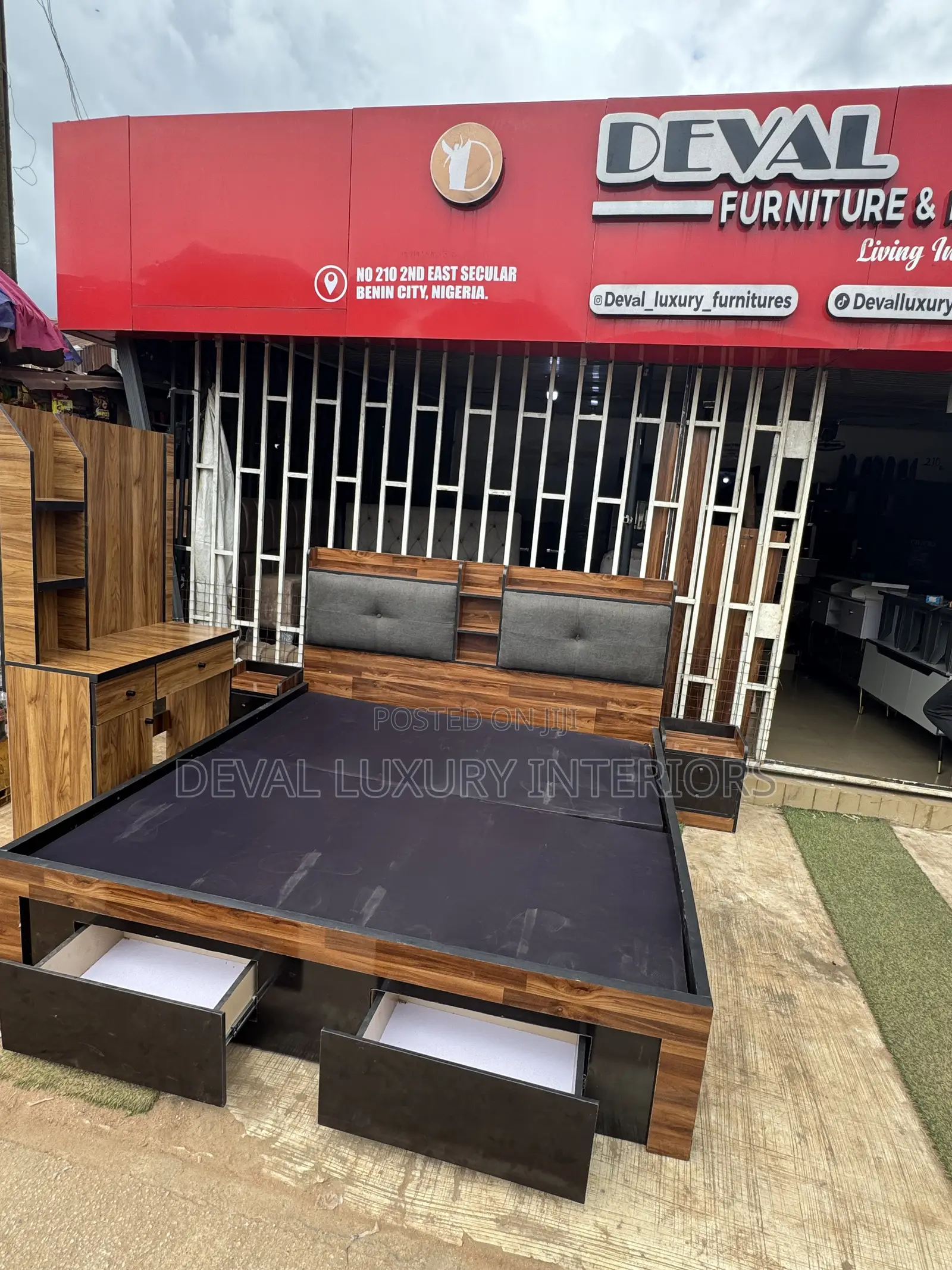 6 by 6 Bedframe With Dressing Mirror and Storage