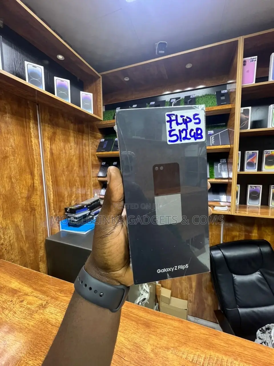 New Samsung Galaxy Z Flip5 512 GB