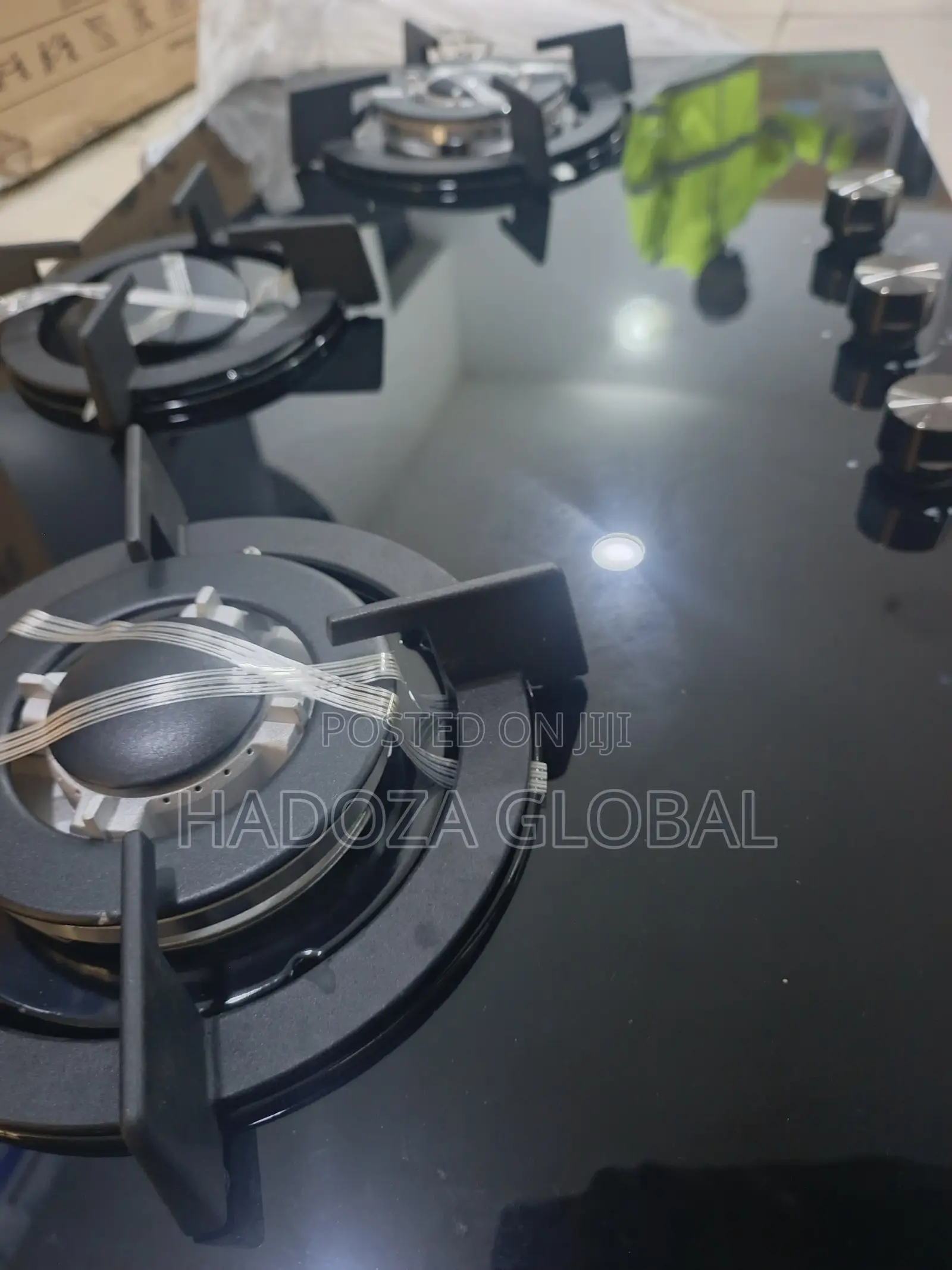 Polystar 3-Burner Gas Hob – Stylish Home Appliance