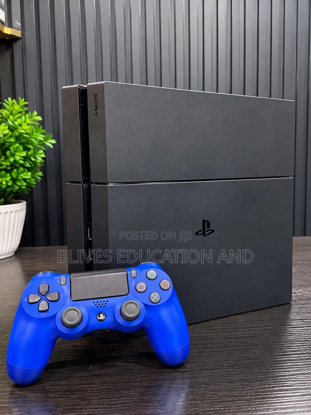 Sony PS4 Fat + 2 Pads | Clean & Working