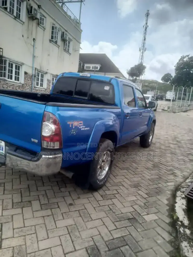 Toyota Tacoma 2011 Blue
