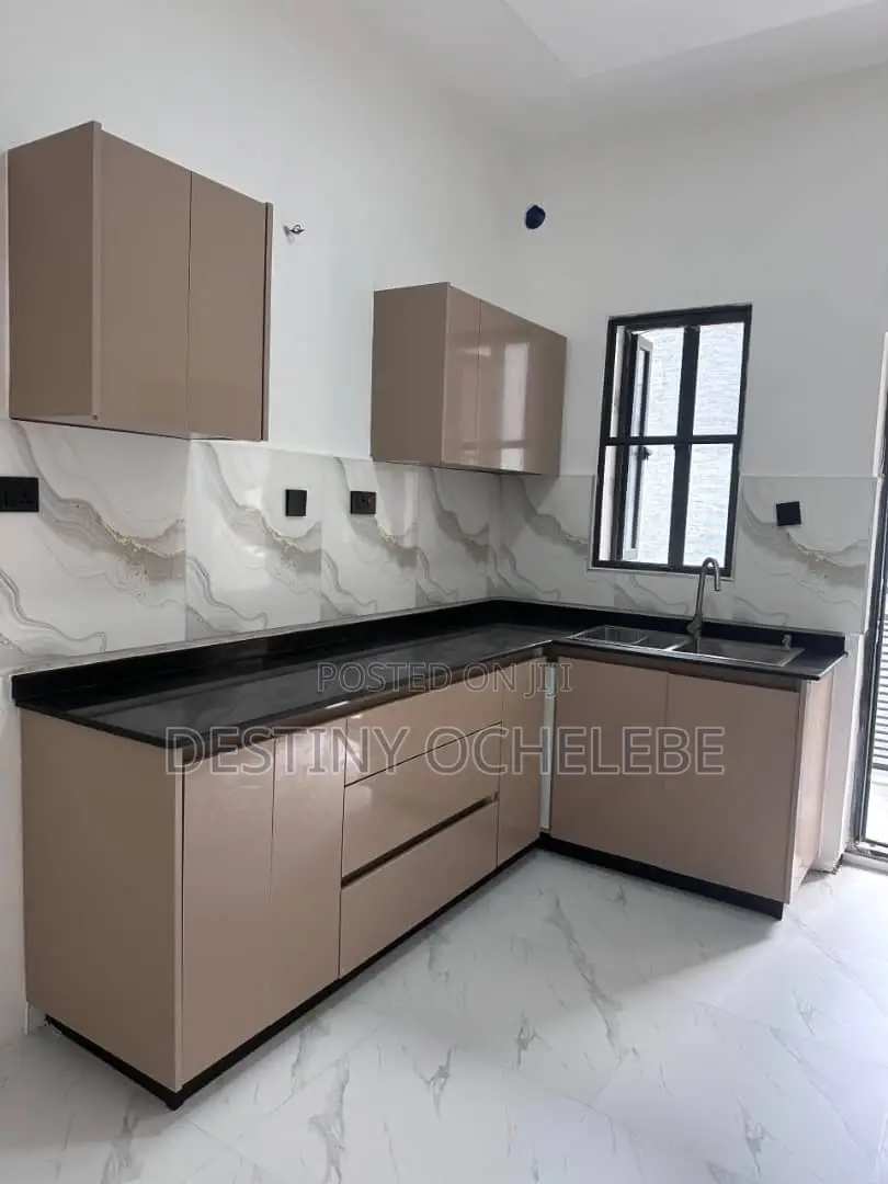 2bdrm Apartment in Guzape for sale