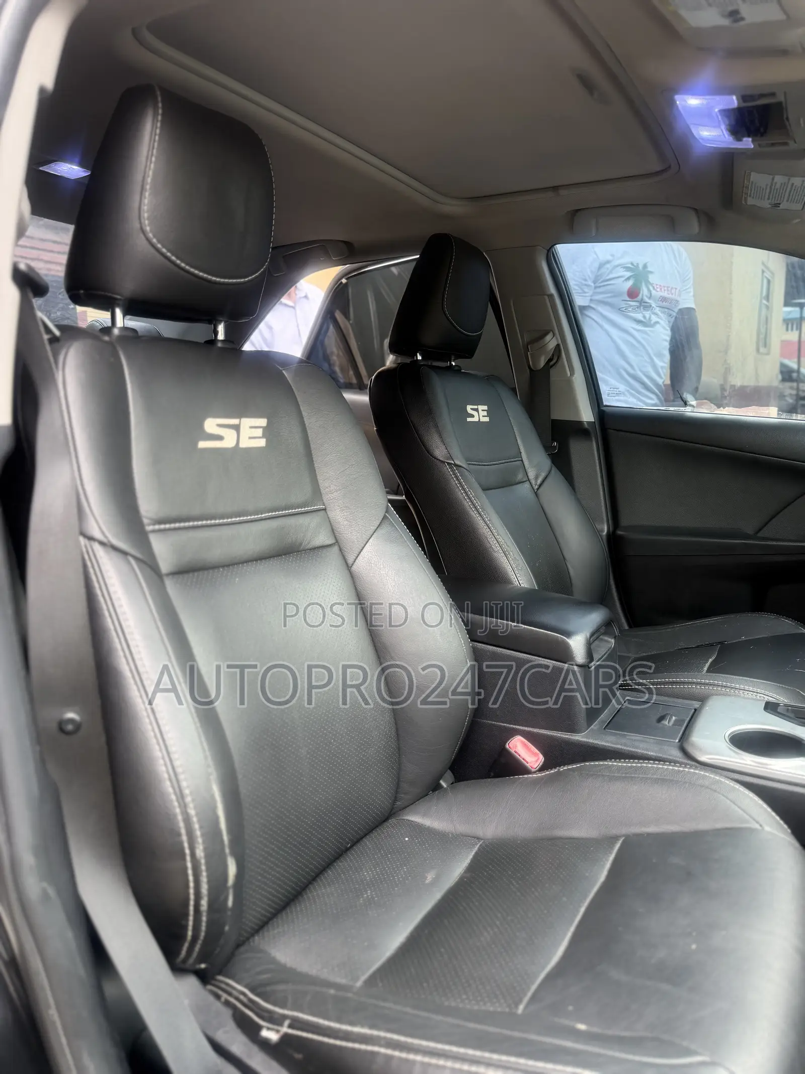 Toyota Camry SE 4dr Sedan (2.5L 4cyl 6A) 2014 Black
