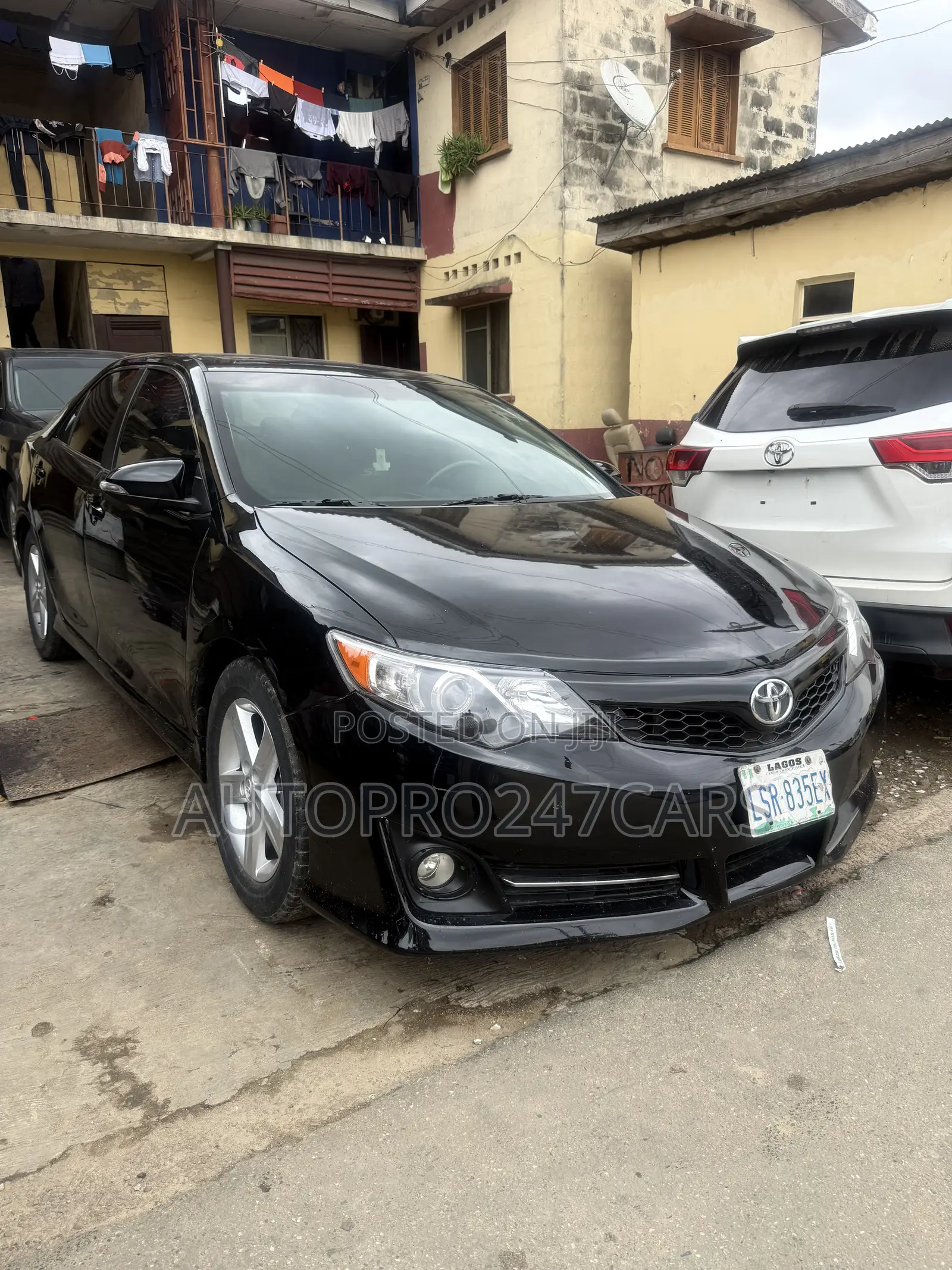Toyota Camry SE 4dr Sedan (2.5L 4cyl 6A) 2014 Black