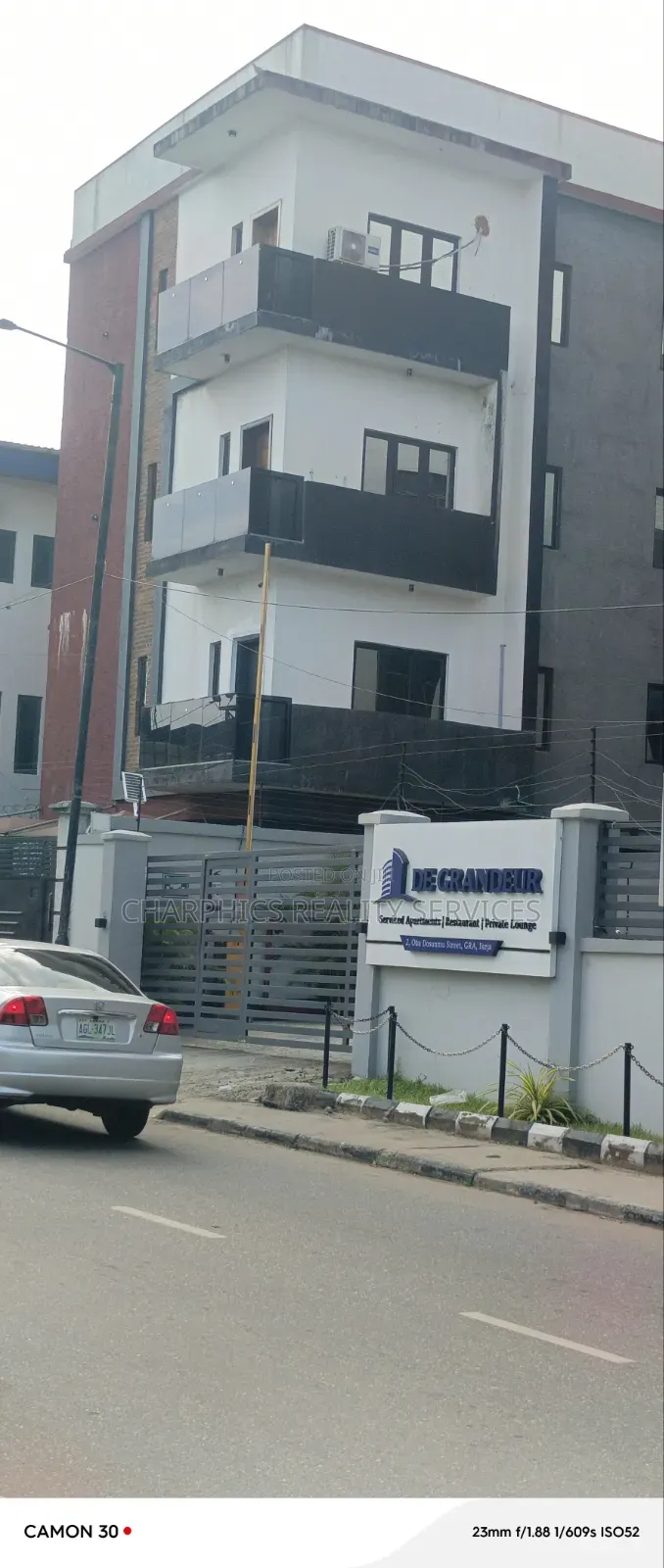 Furnished 3bdrm Apartment in Ikeja GRA for rent