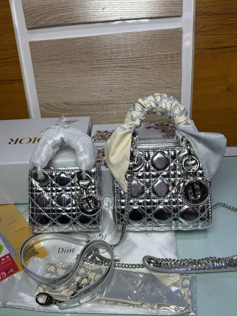 Luxury Lady Dior Bag 
Comes in a Branded Double Box Bag 
Midi And
Mini