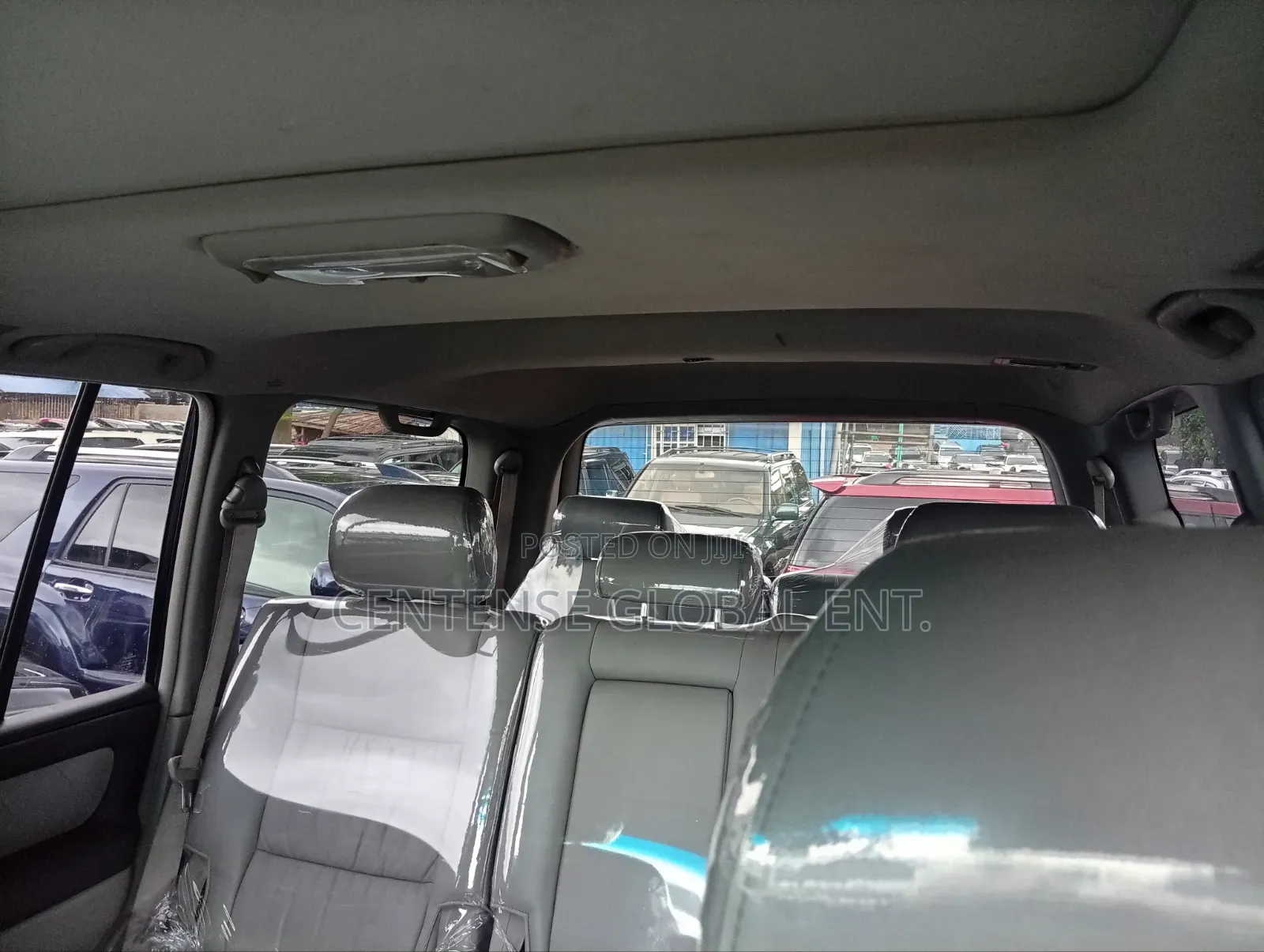 Toyota Land Cruiser 2004 Gray