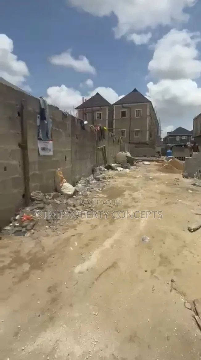 Half Plot of Land for Sale at Oloruntoyin Street Bariga