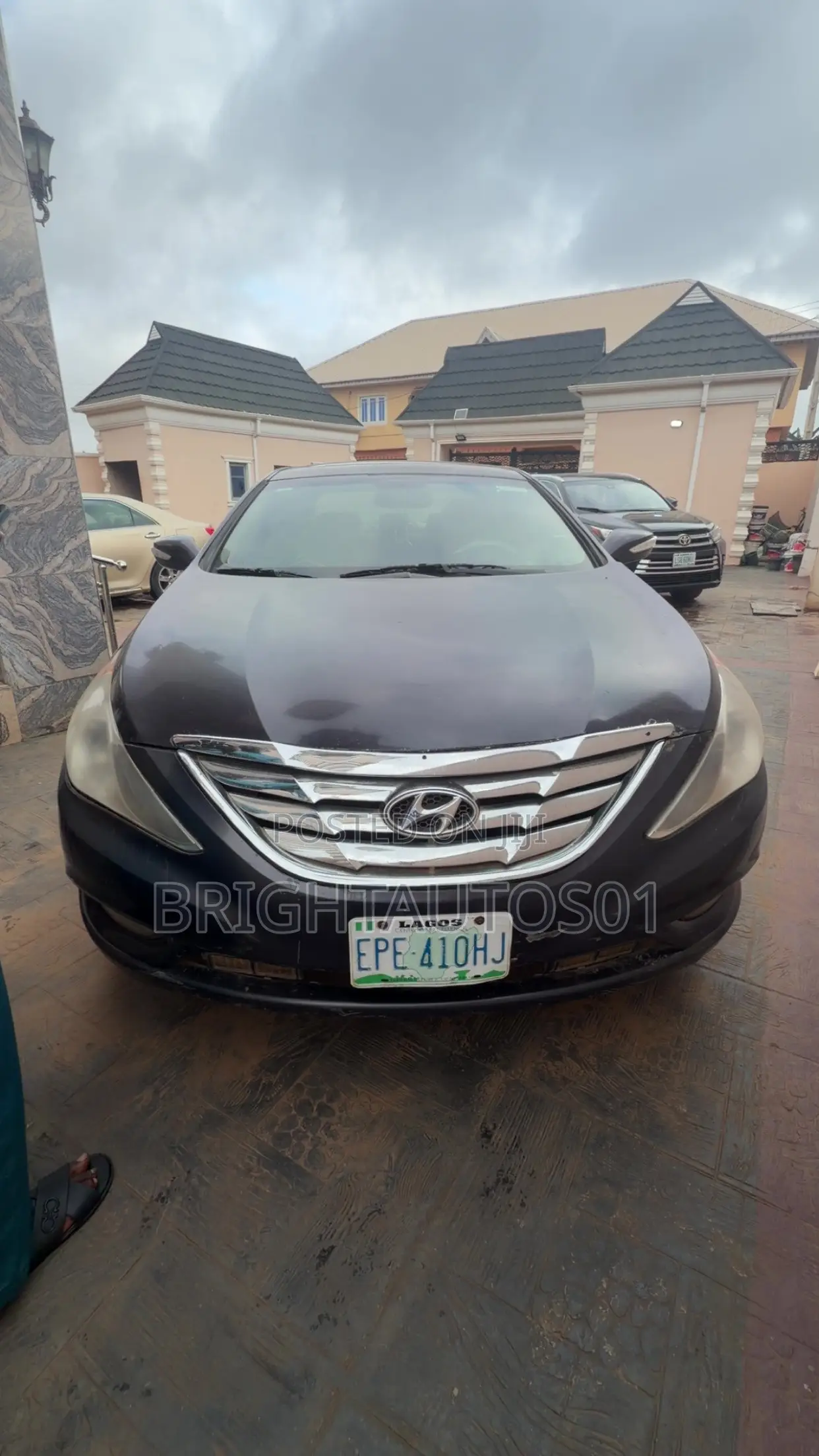 Hyundai Sonata Limited 2.0T Sedan (2.0L 4cyl 6A) 2012 Black