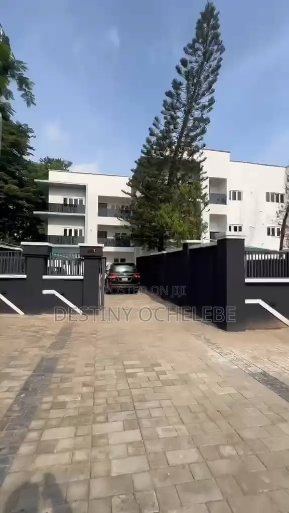 5bdrm Duplex in Asokoro Main for rent