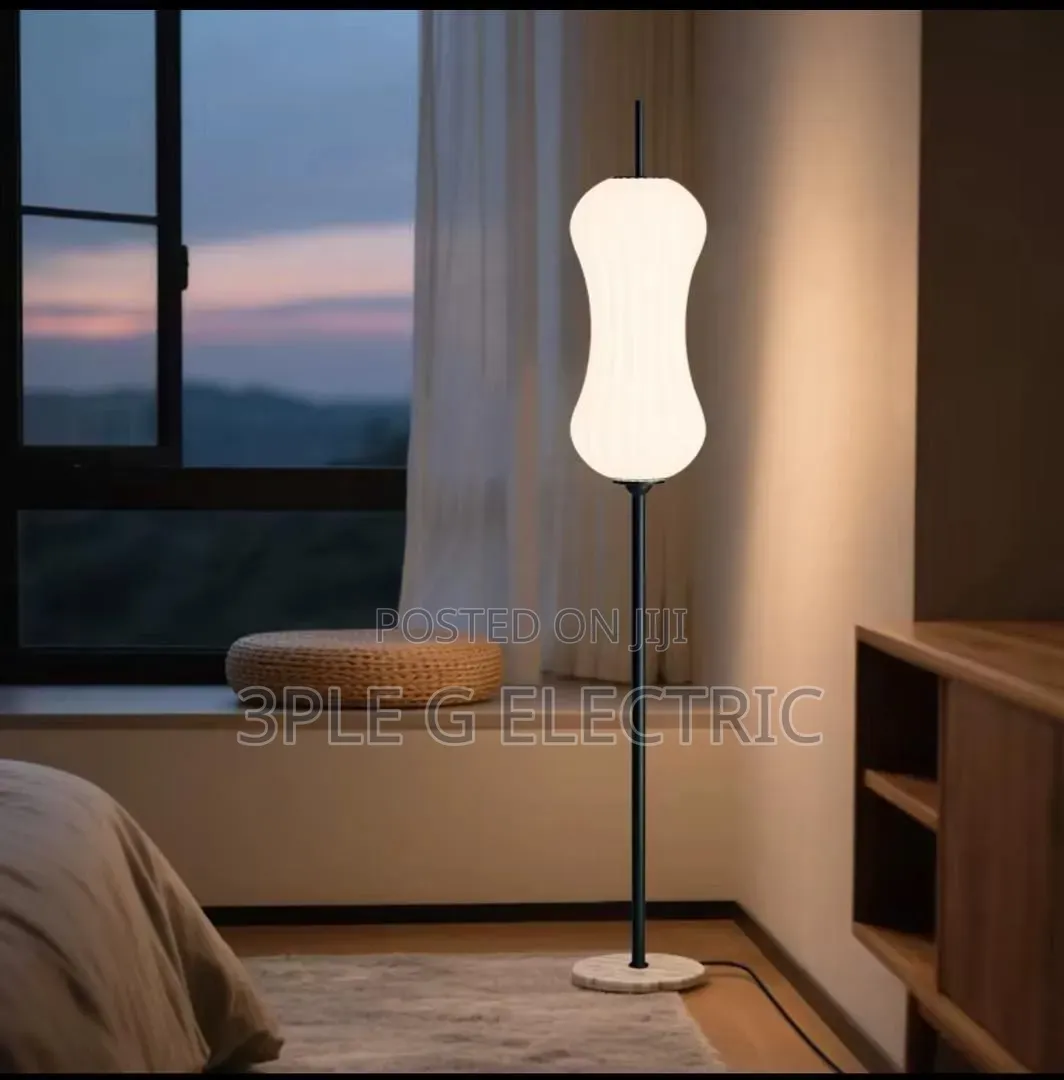 White/Black Body Indoor Floor Light