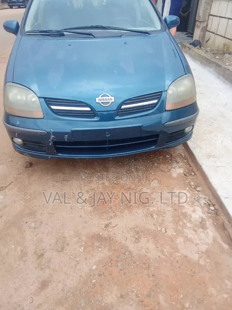 Nissan Almera 2005 Blue