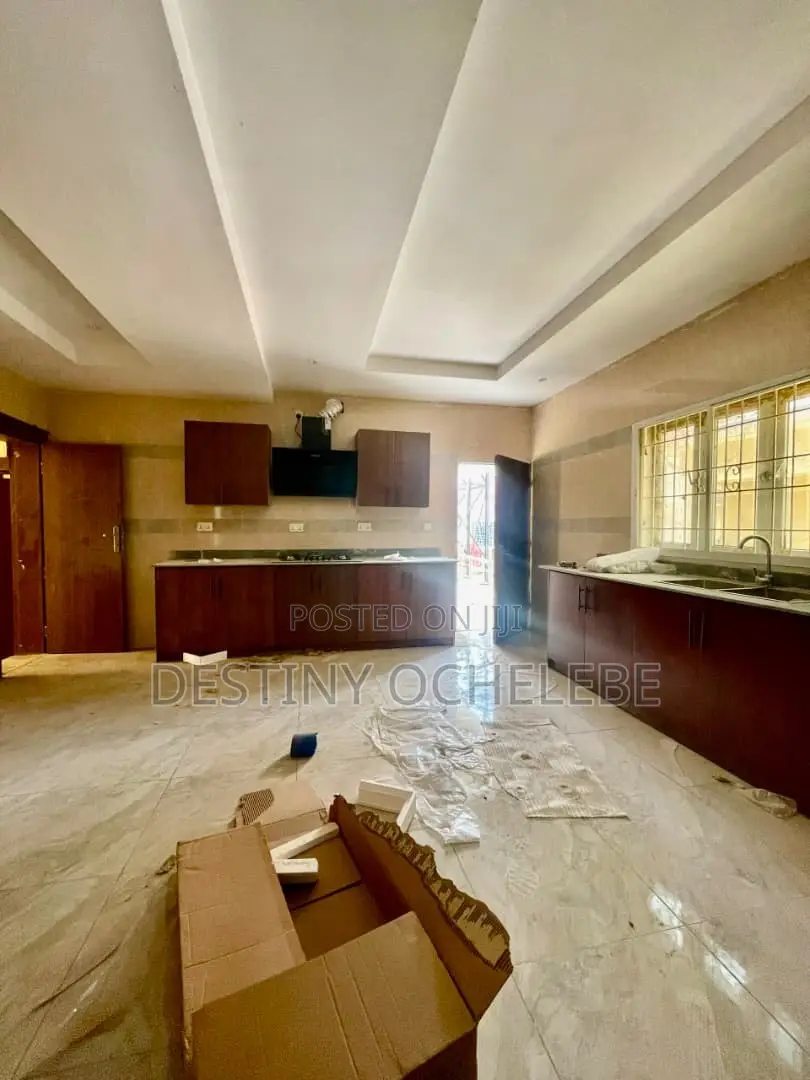 3bdrm Duplex in River Park Estate, Lugbe District for sale