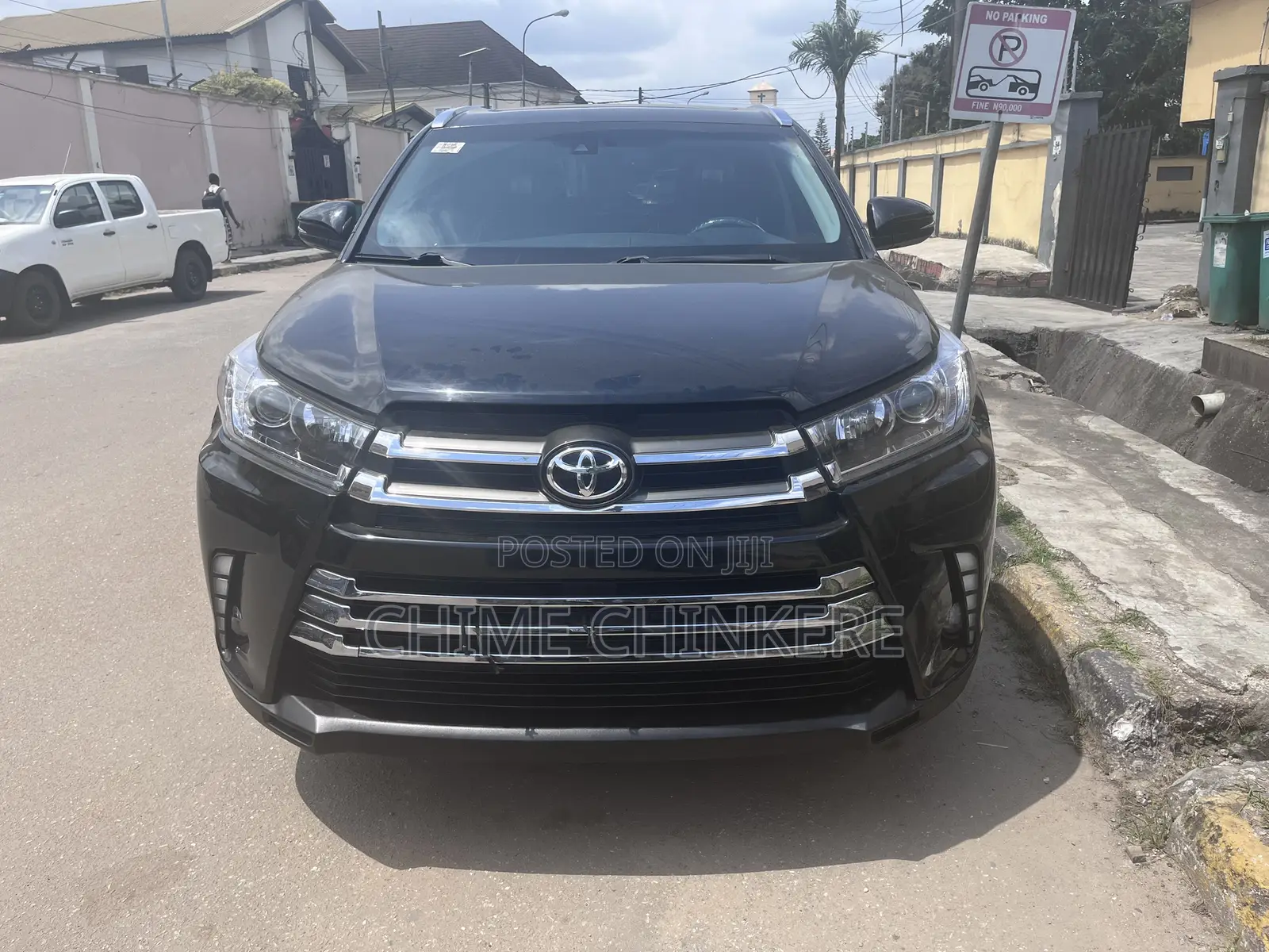 Toyota Highlander XLE 2019 Black