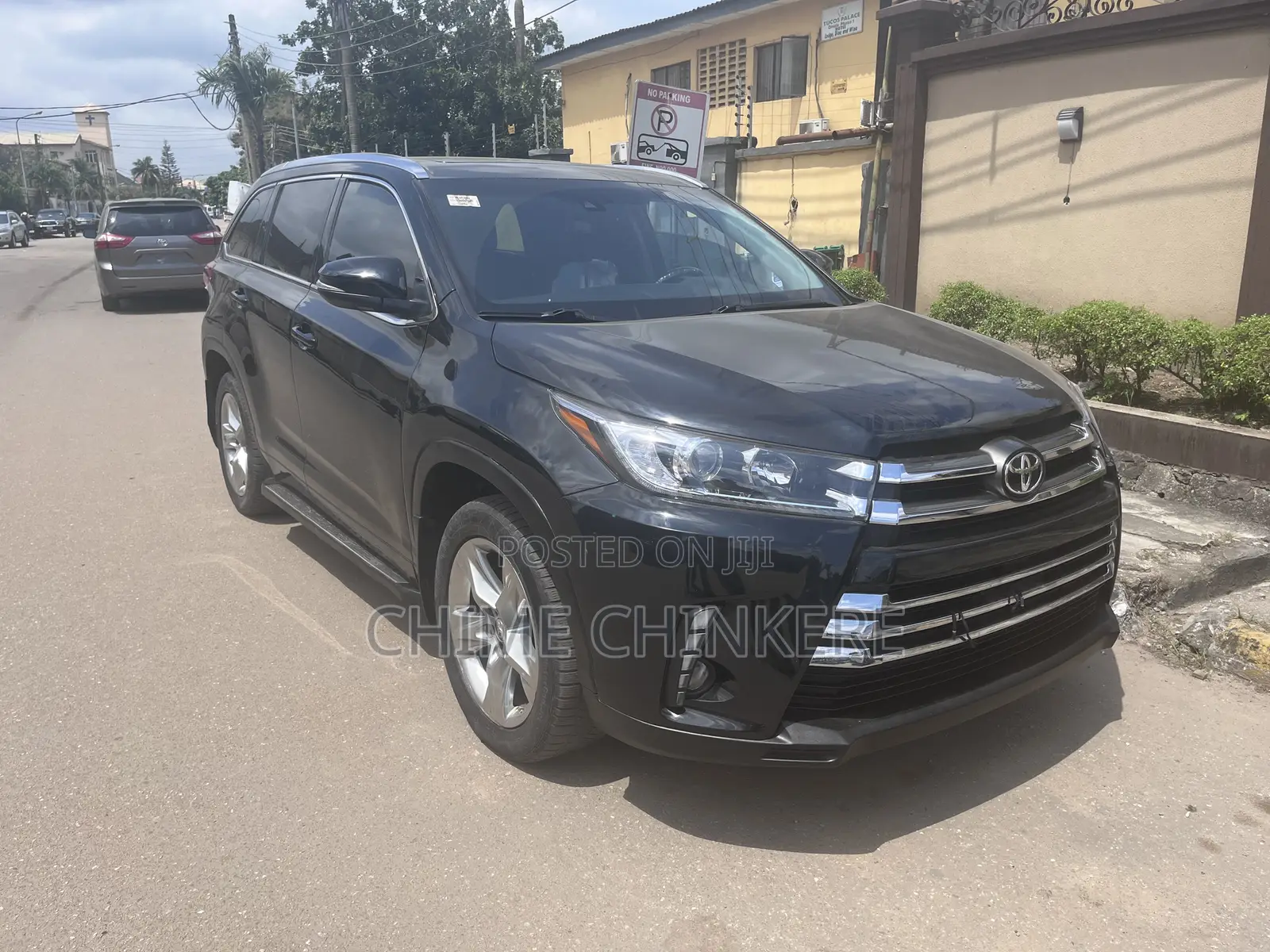Toyota Highlander XLE 2019 Black