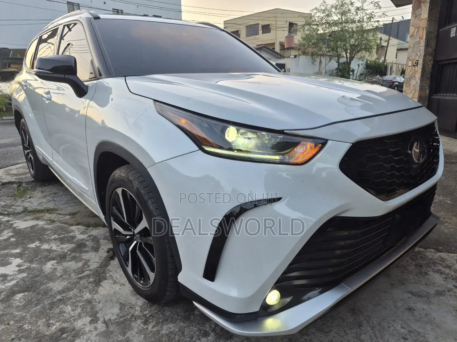 Toyota Highlander 2023 White