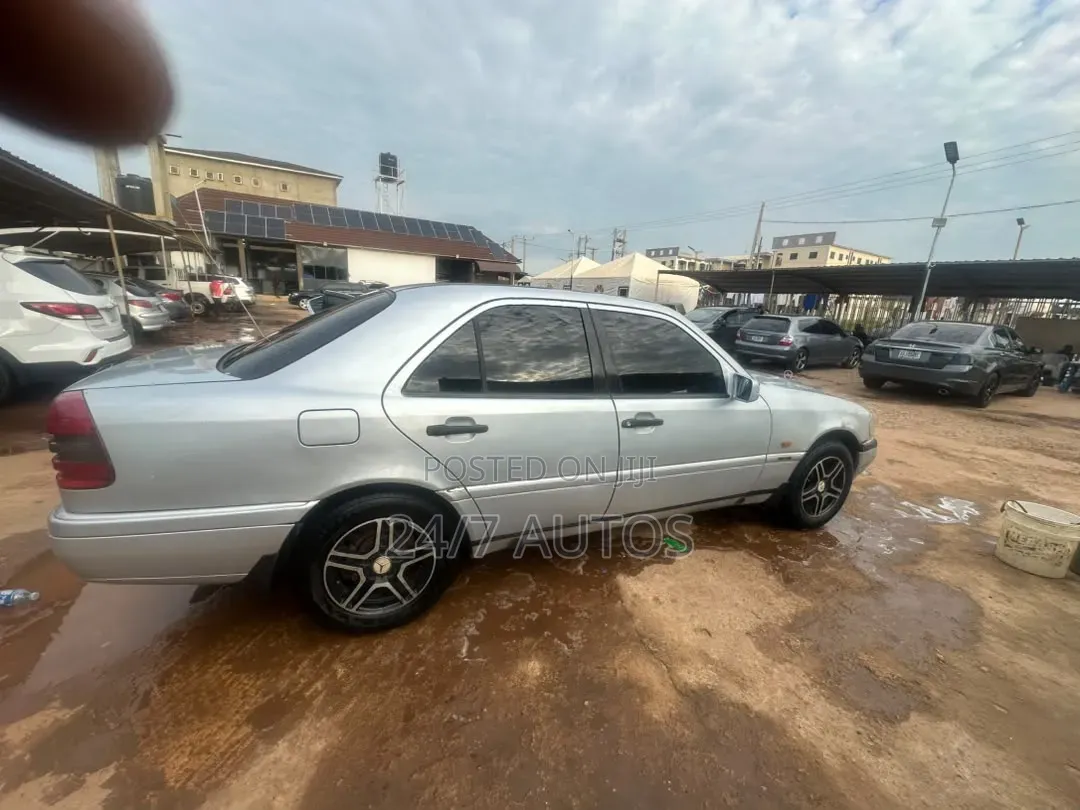 Mercedes-Benz C180 2000 Silver