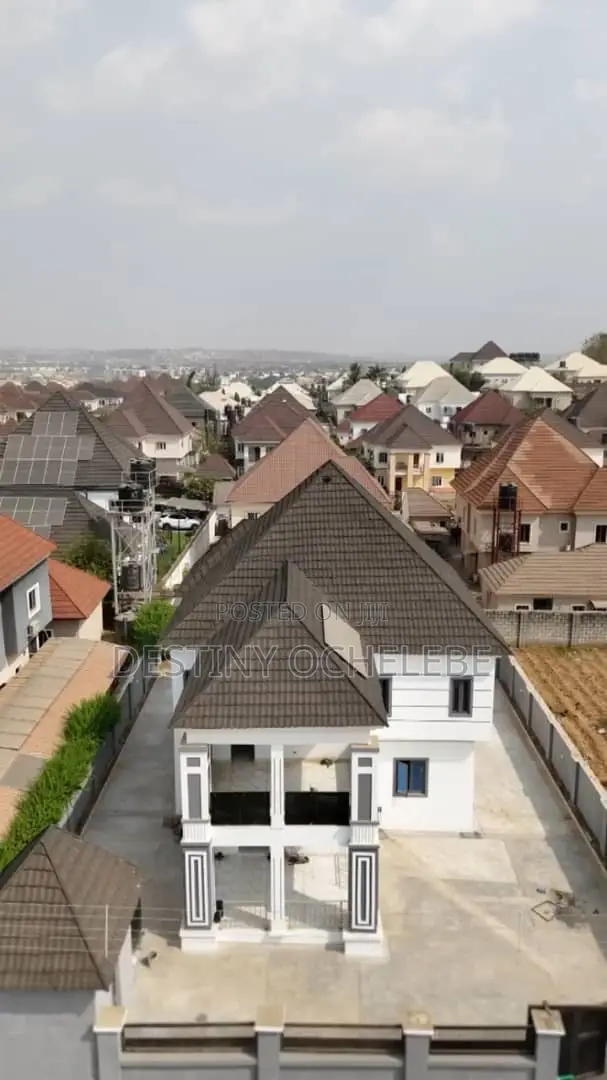 4bdrm Duplex in Lokogoma for sale