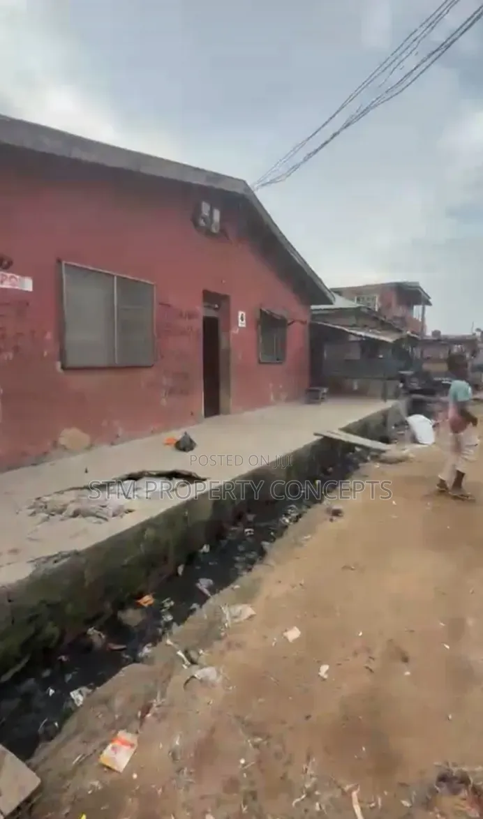 Full Plot of Land for Sale Off Ogo Oluwa Bariga Lagos