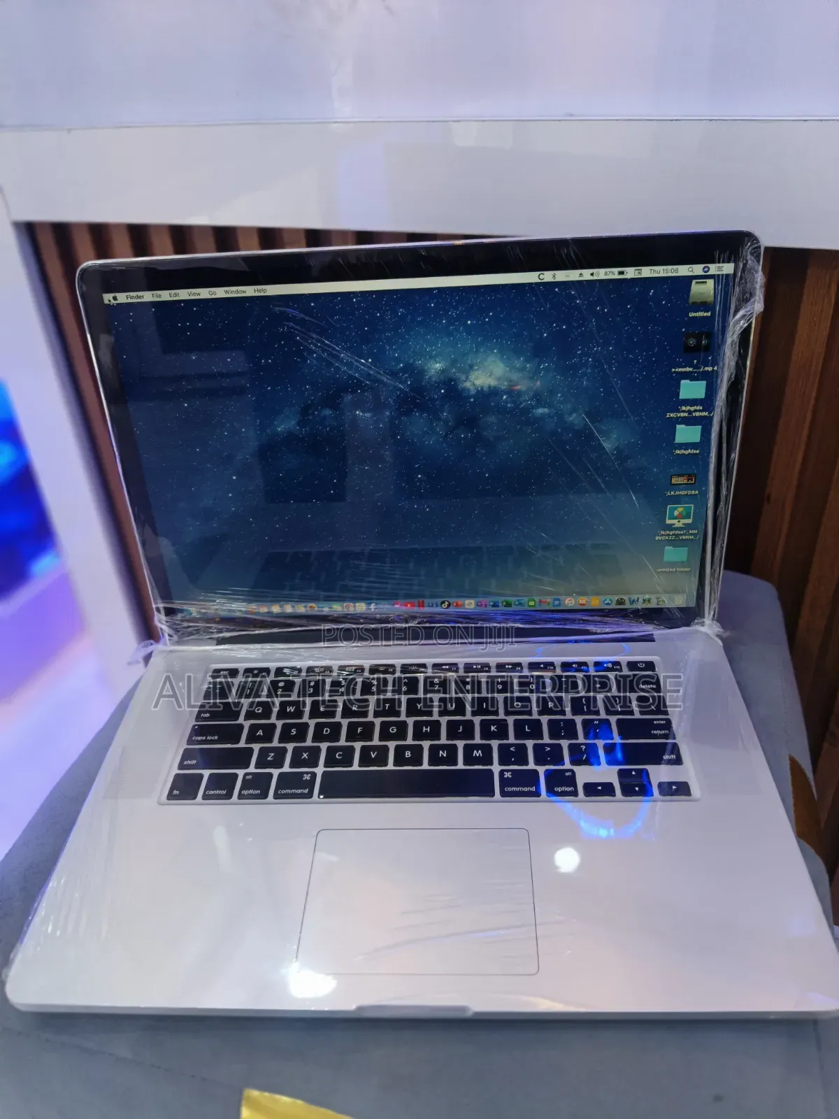 Laptop Apple MacBook Pro 2015 16GB Intel Core i7 SSD 512GB