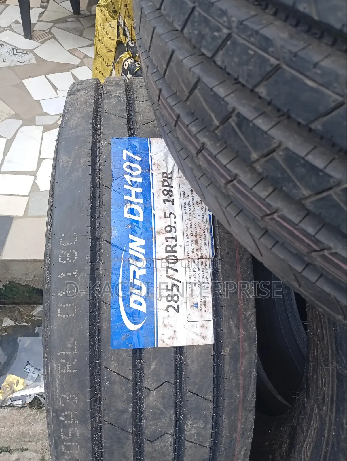 285/70 19.5 Durun Tires