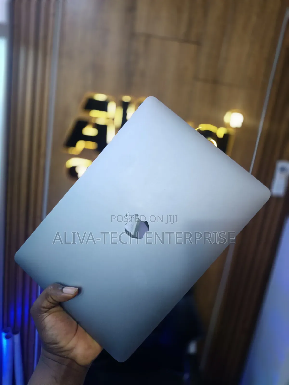 Laptop Apple MacBook Pro 2017 16GB Intel Core i5 SSD 256GB
