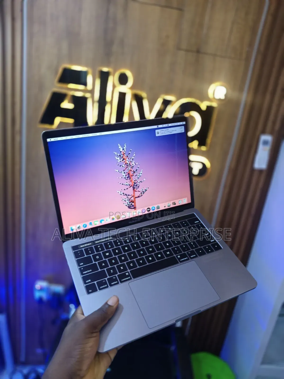 Laptop Apple MacBook Pro 2017 16GB Intel Core i5 SSD 256GB