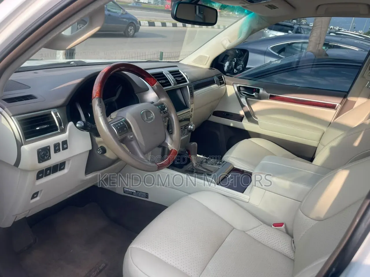 Lexus GX 2012 White