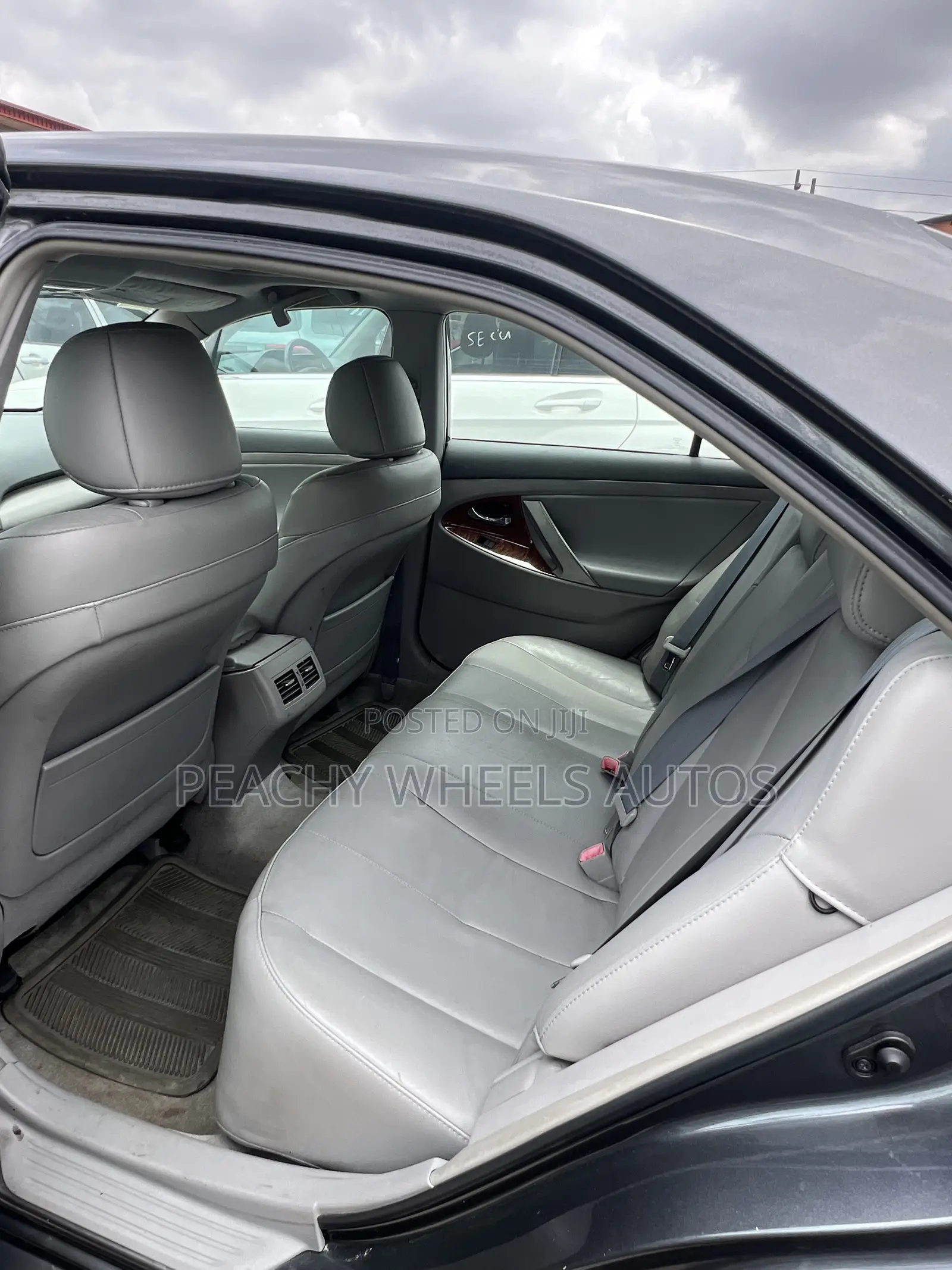 Toyota Camry 2008 Gray
