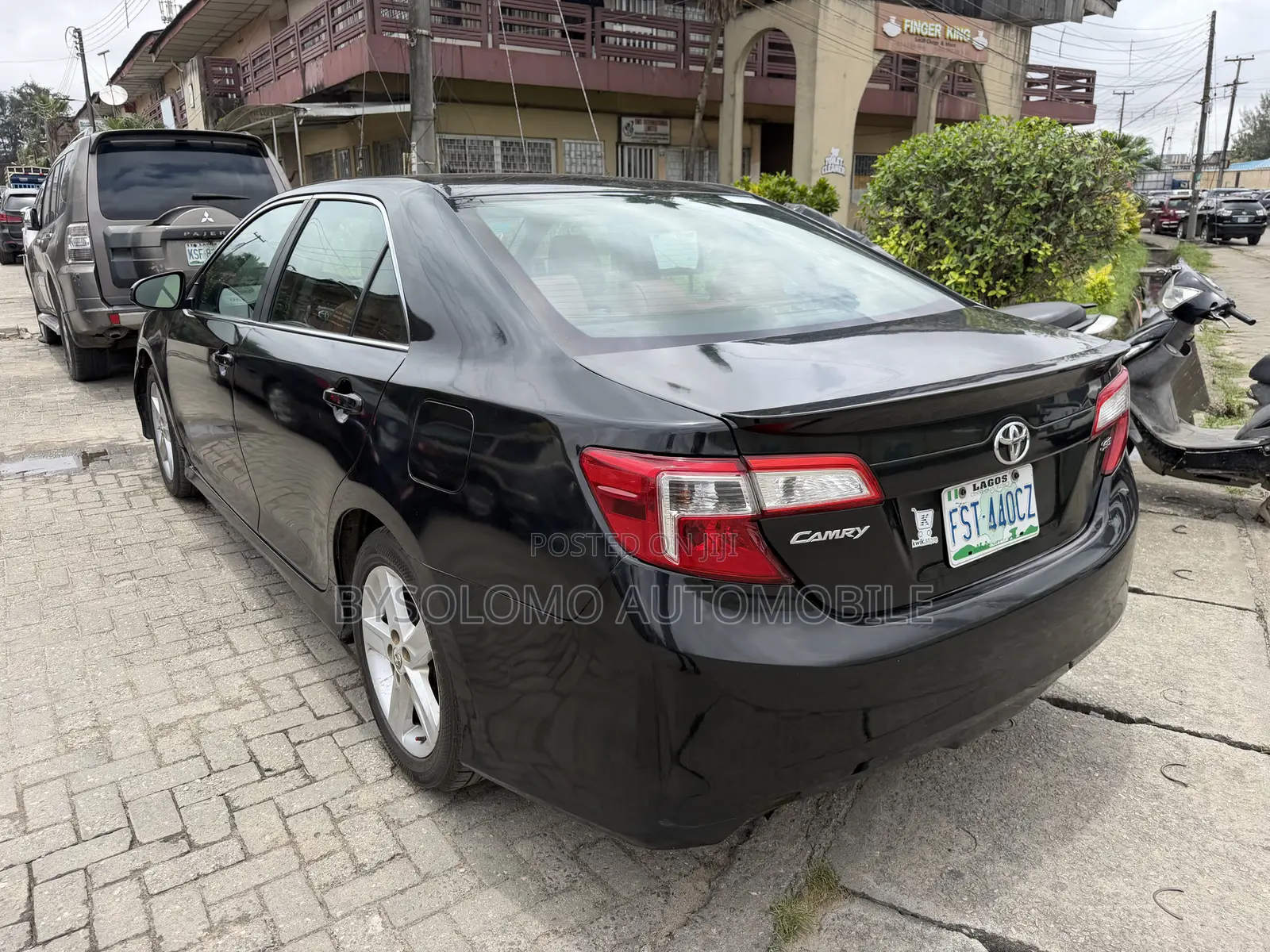 Toyota Camry SE 4dr Sedan (2.5L 4cyl 6A) 2014 Black
