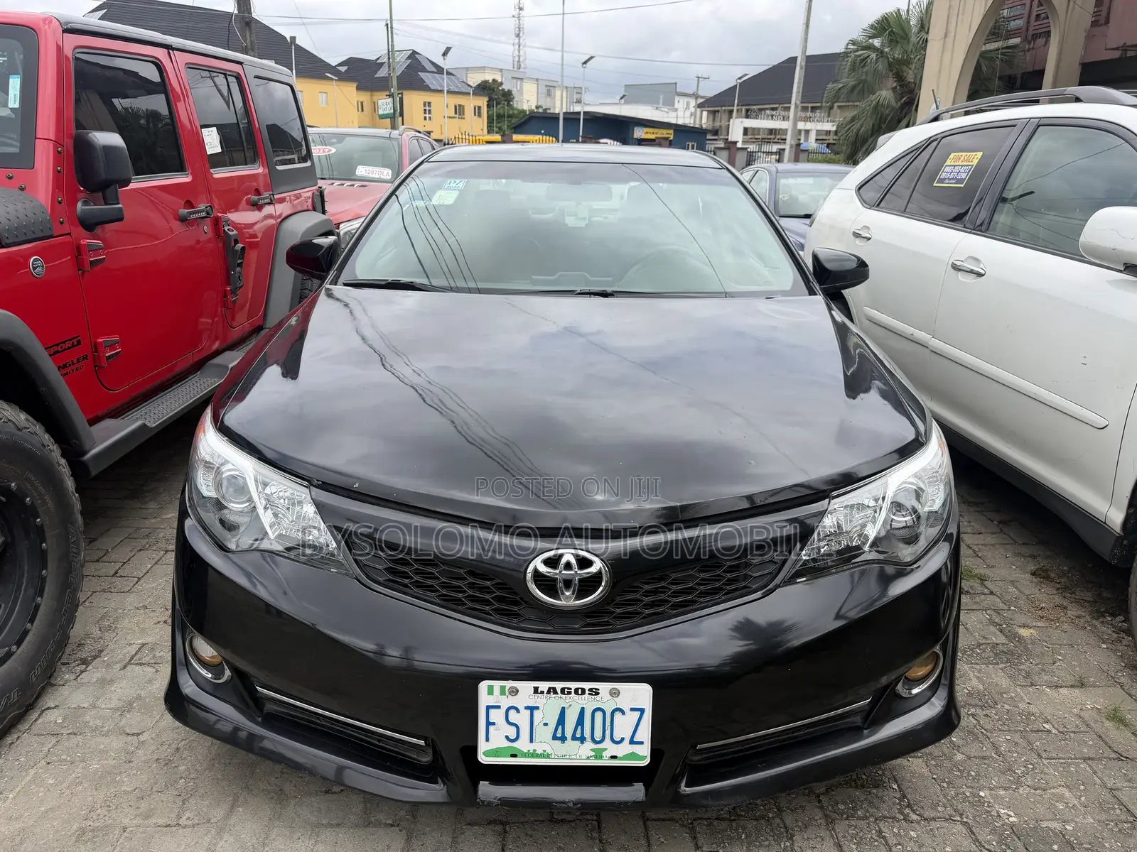 Toyota Camry SE 4dr Sedan (2.5L 4cyl 6A) 2014 Black
