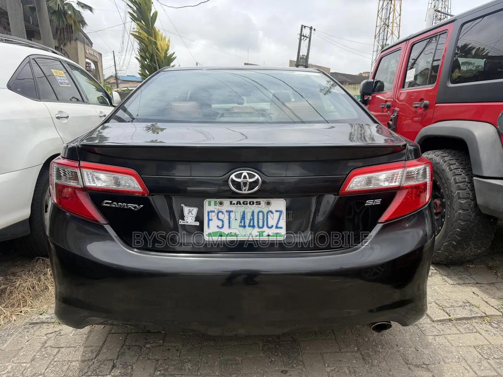 Toyota Camry SE 4dr Sedan (2.5L 4cyl 6A) 2014 Black