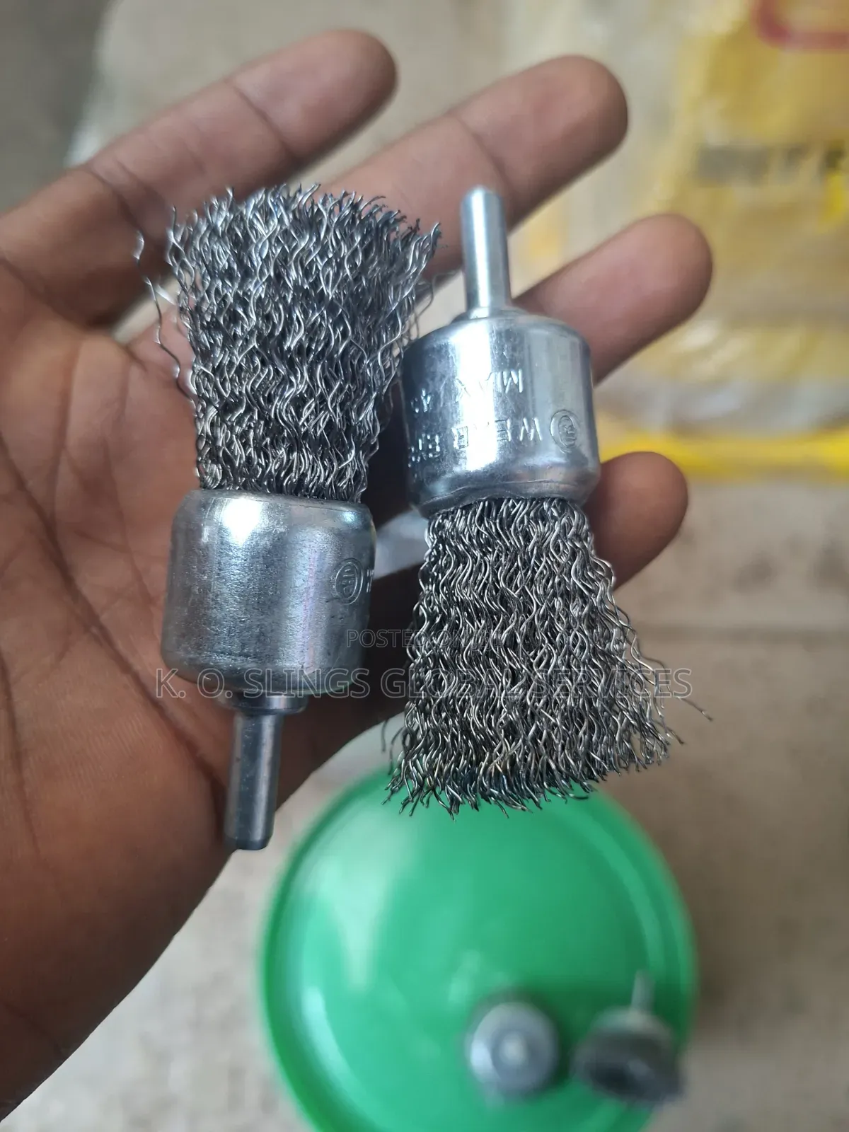 Twisted Knot Wire End Brush With Shank Soft