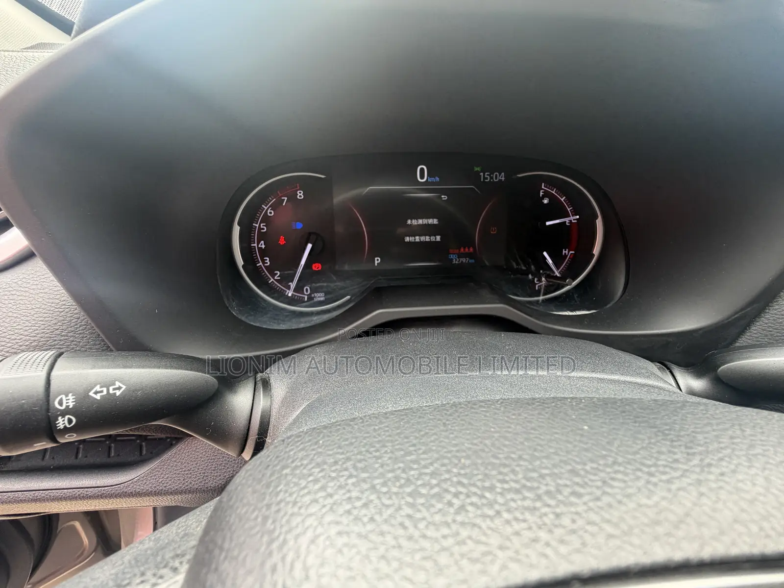 Toyota RAV4 XLE 2021 Gray