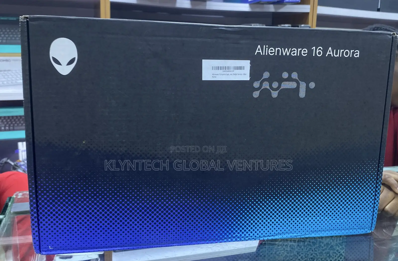 New Laptop Alienware 16 Aurora 16GB Intel Core 7 SSD 1T