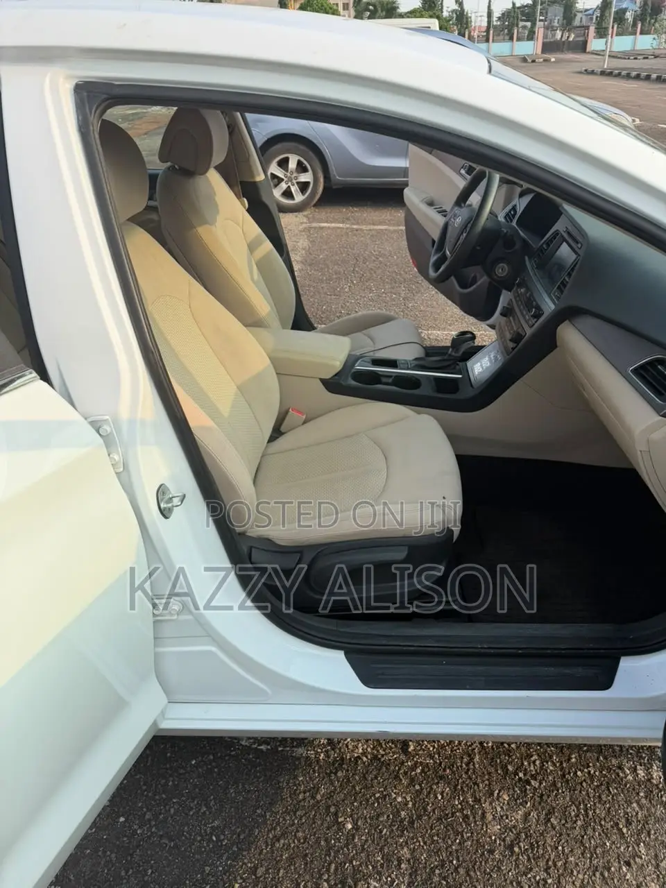 Hyundai Sonata Base Sedan FWD (2.4L 4cyl 6A) 2017 White