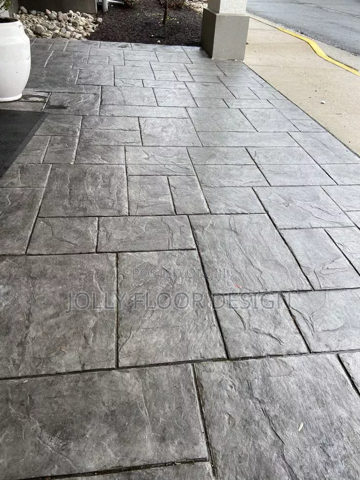 Picturesque Floor Design