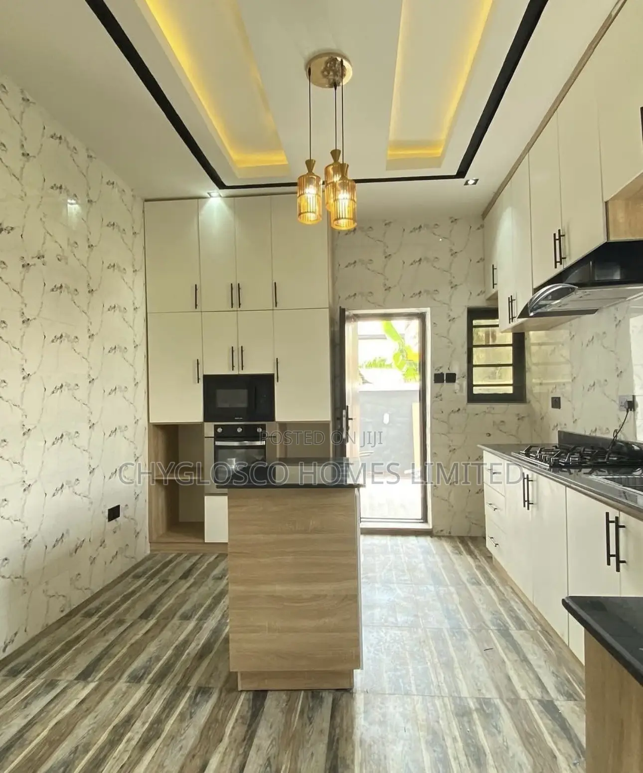 4bdrm Duplex in Ruuodomaya for sale